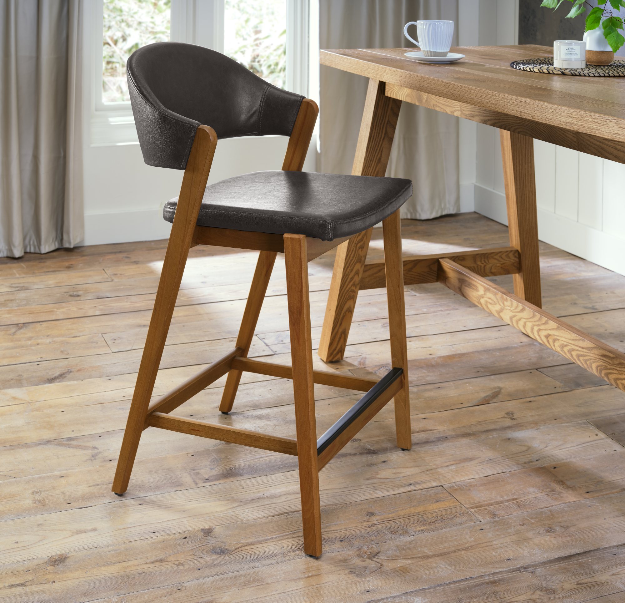 Rosen Rustic Oak Upholstered Bar Stool in an Old West Vintage Fabric (Single)