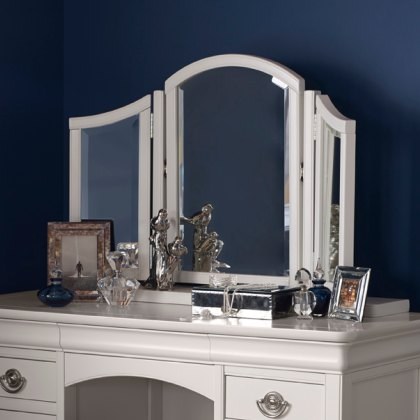Venet - White Gallery Mirror Venet - White Gallery Mirror
