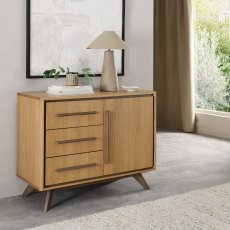 Henley - Oak Narrow Sideboard Henley - Oak Narrow Sideboard